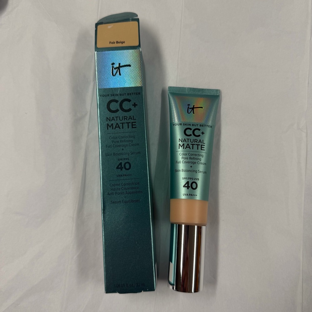 It Cosmetics CC Matte Cream in Fair Beige